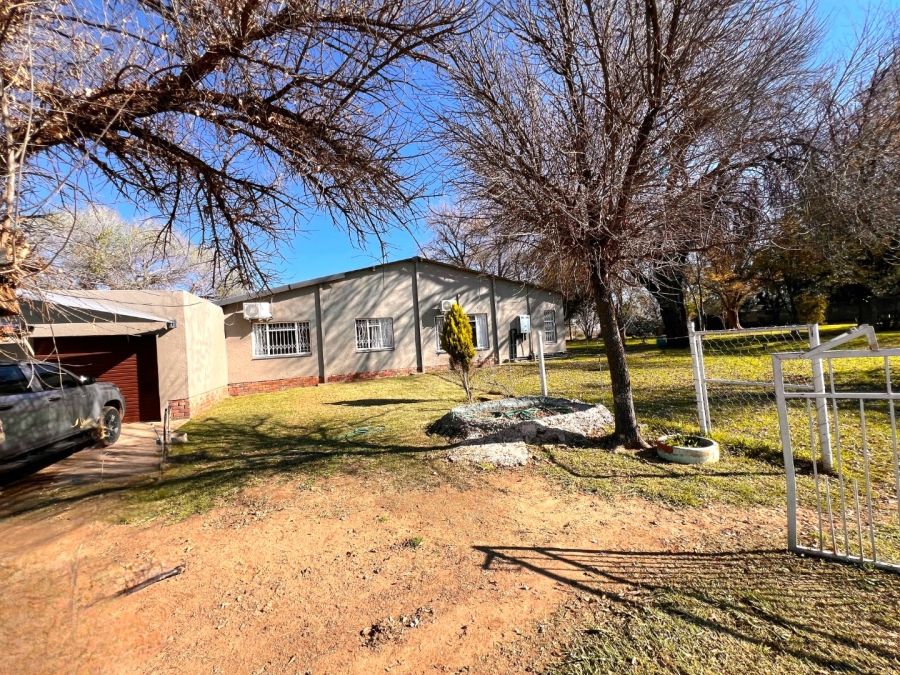 Commercial Property for Sale in Vallombrosa Free State
